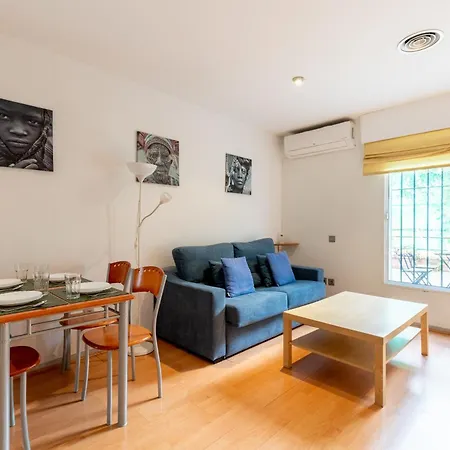 Holi-Rent Esperanza Apartment Seville Exterior photo